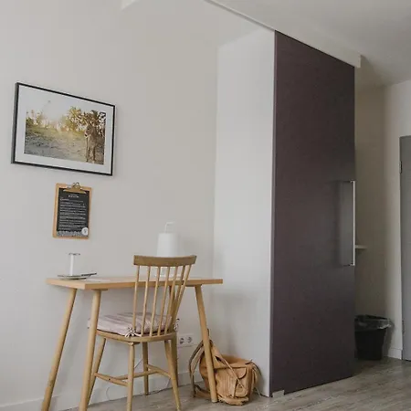 Fruehstueckshotel Fuerstenwerth Ξενοδοχείο 2*