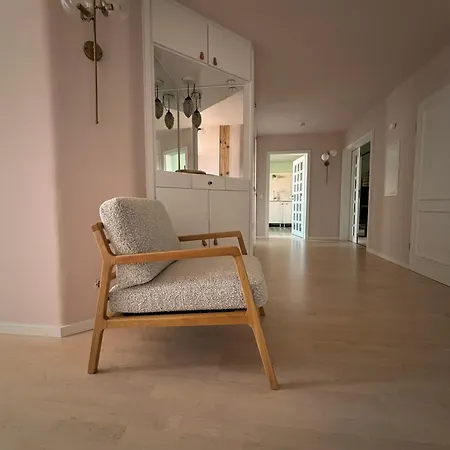 호텔 Fruehstueckshotel Fuerstenwerth 2*